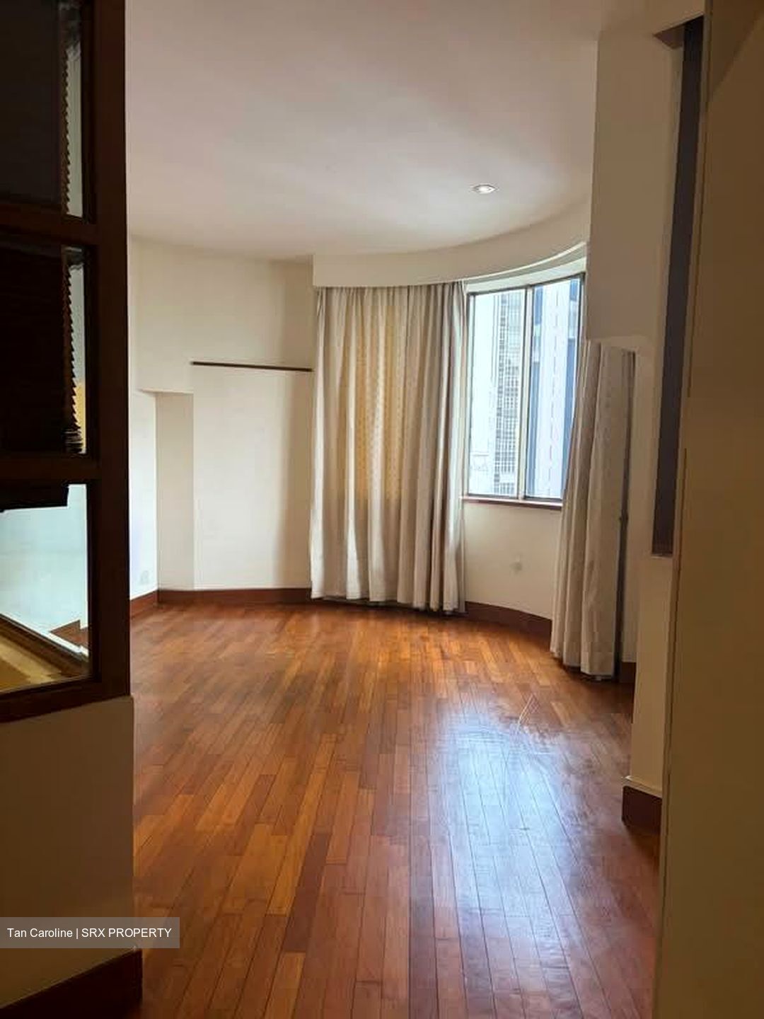 Horizon Towers (D9), Condominium #558493801